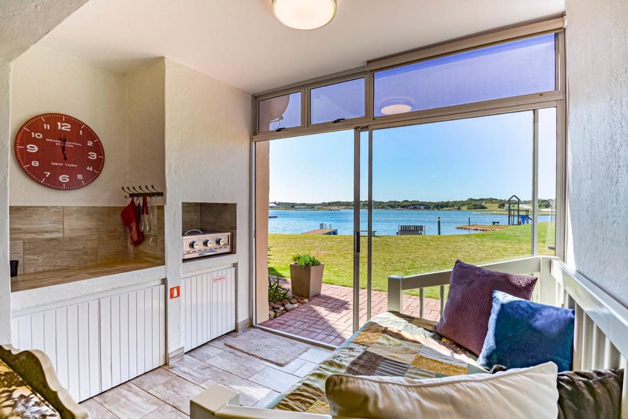 The Ark Guesthouse At Marina Martinique Jeffreys Bay Exterior foto